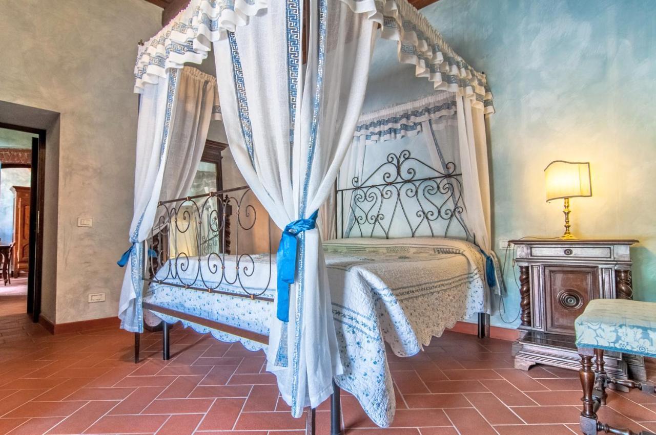 Agriturismo I Frati Paciano Bagian luar foto