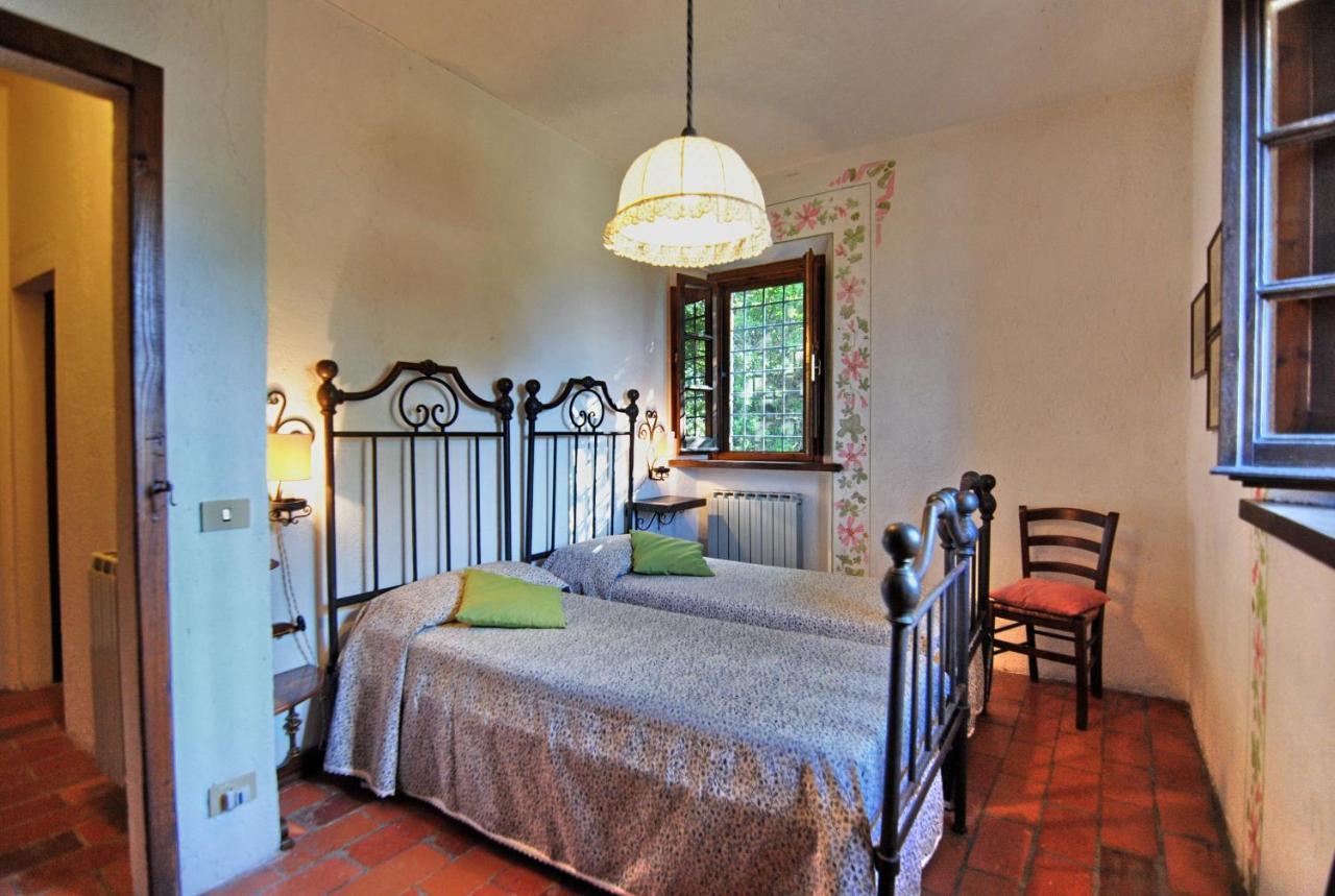 Agriturismo I Frati Paciano Bagian luar foto