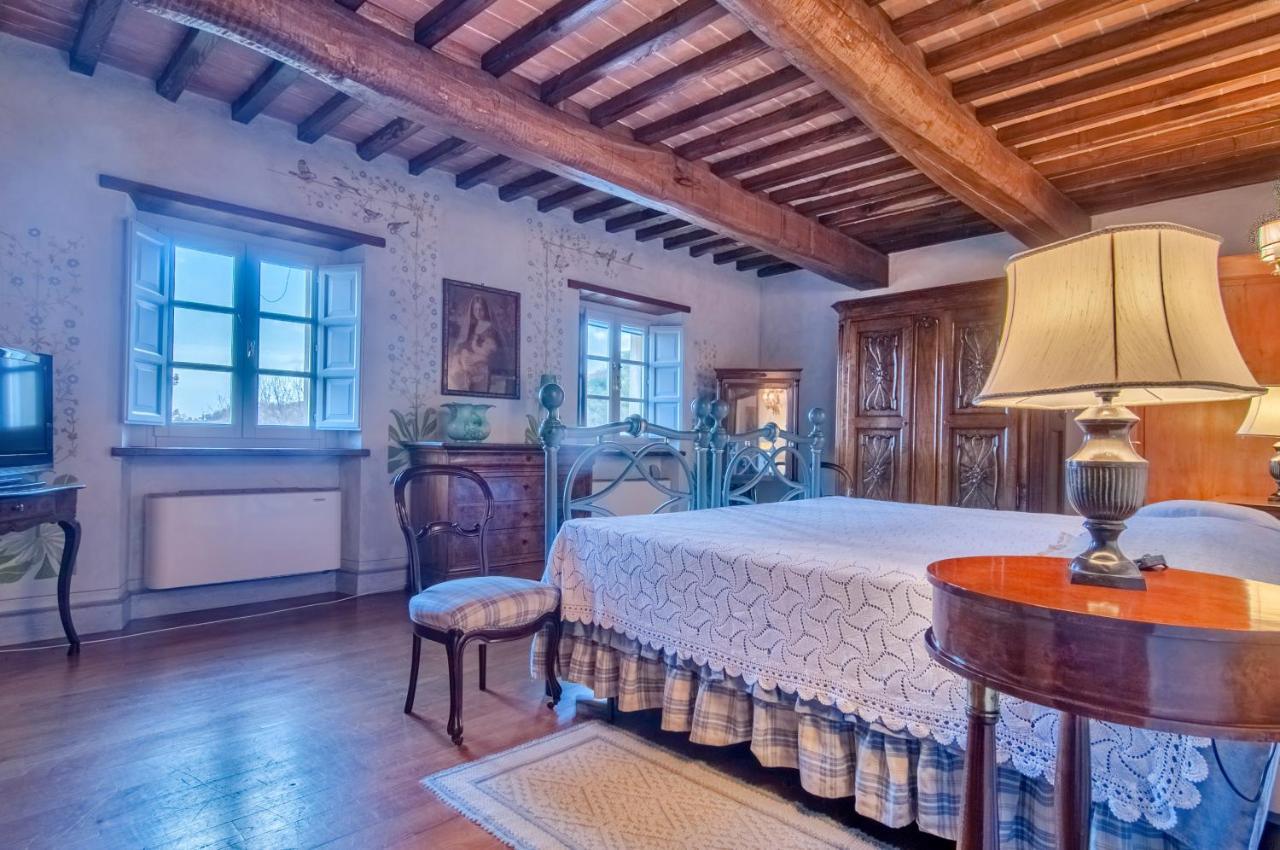 Agriturismo I Frati Paciano Bagian luar foto