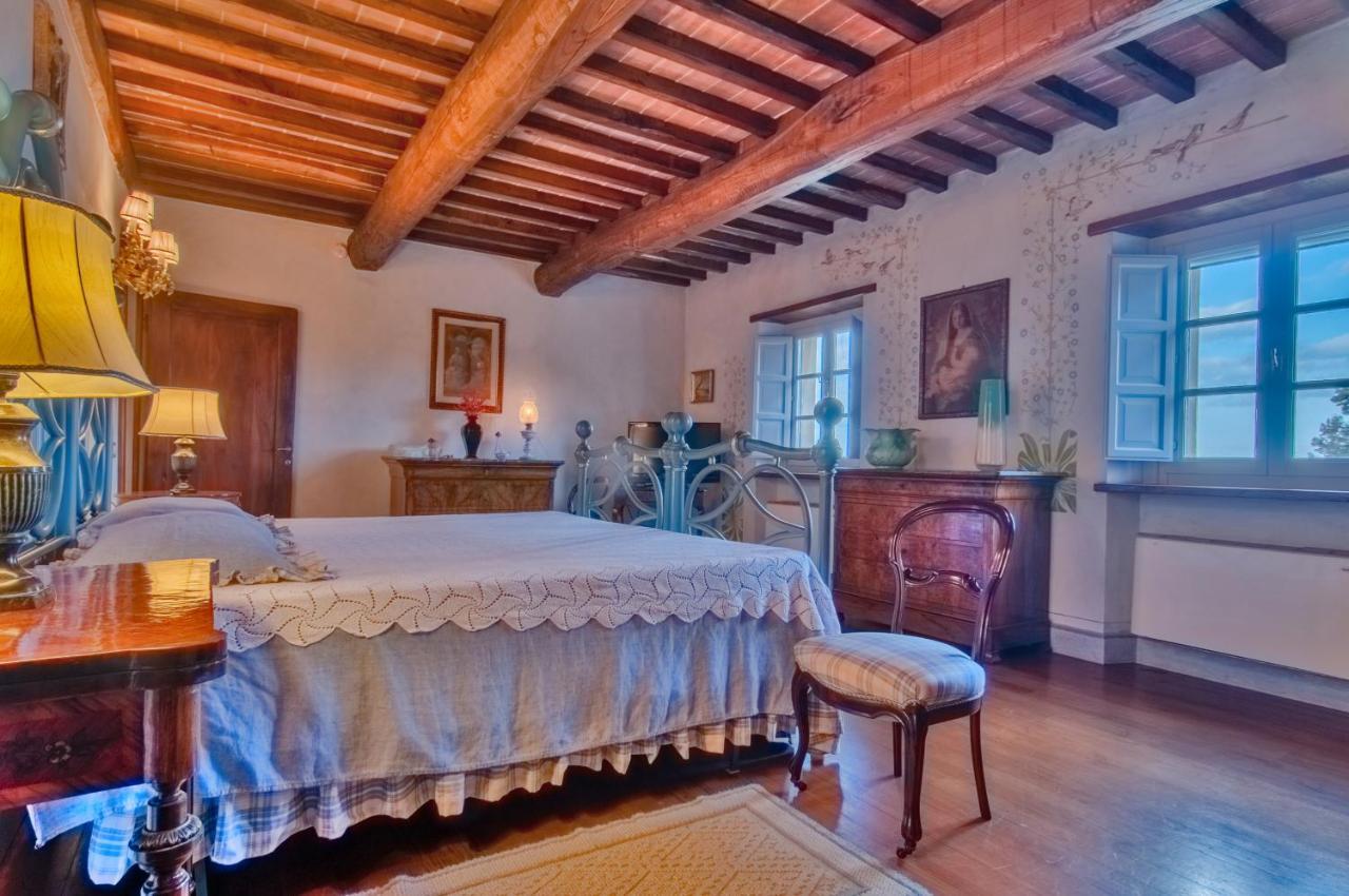 Agriturismo I Frati Paciano Bagian luar foto
